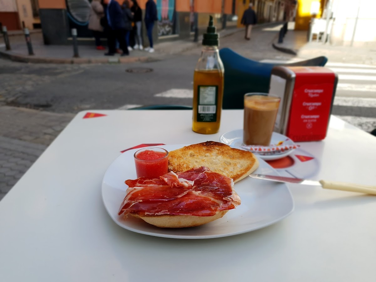 Cafeteria La Esquina Veloz-6